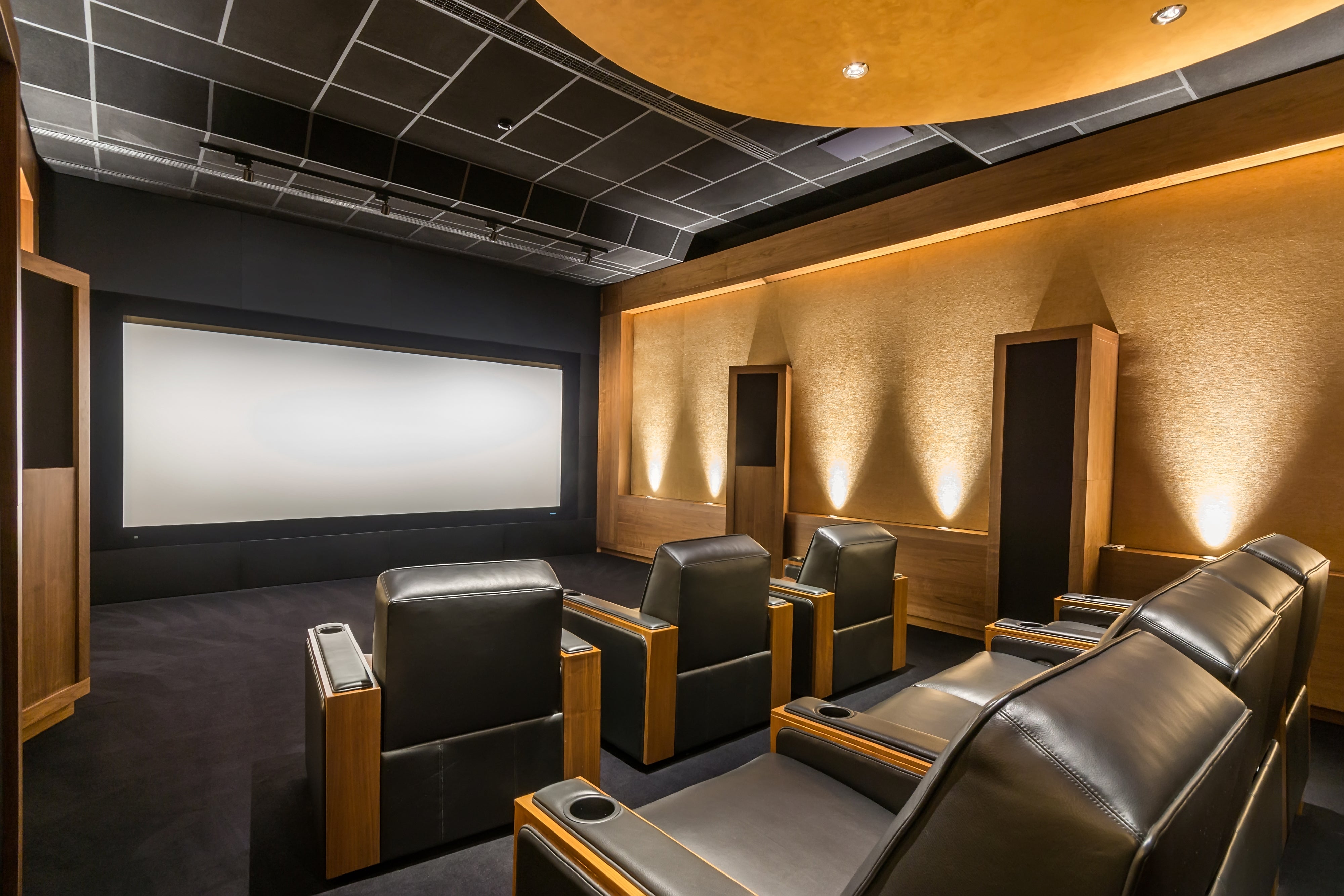 How to Decorate a Home Theater Room